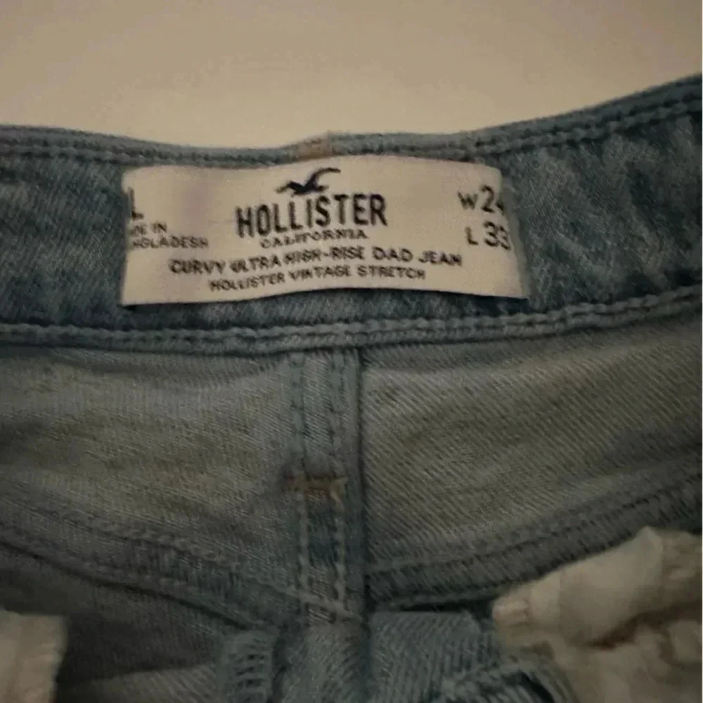 Women's Curvy Ultra High-Rise Patch Dad Jeans. Size‎ 0 (Long).